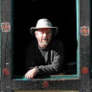 Meet your Posher, Tom